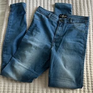 Fit Jeans! Worn twice!